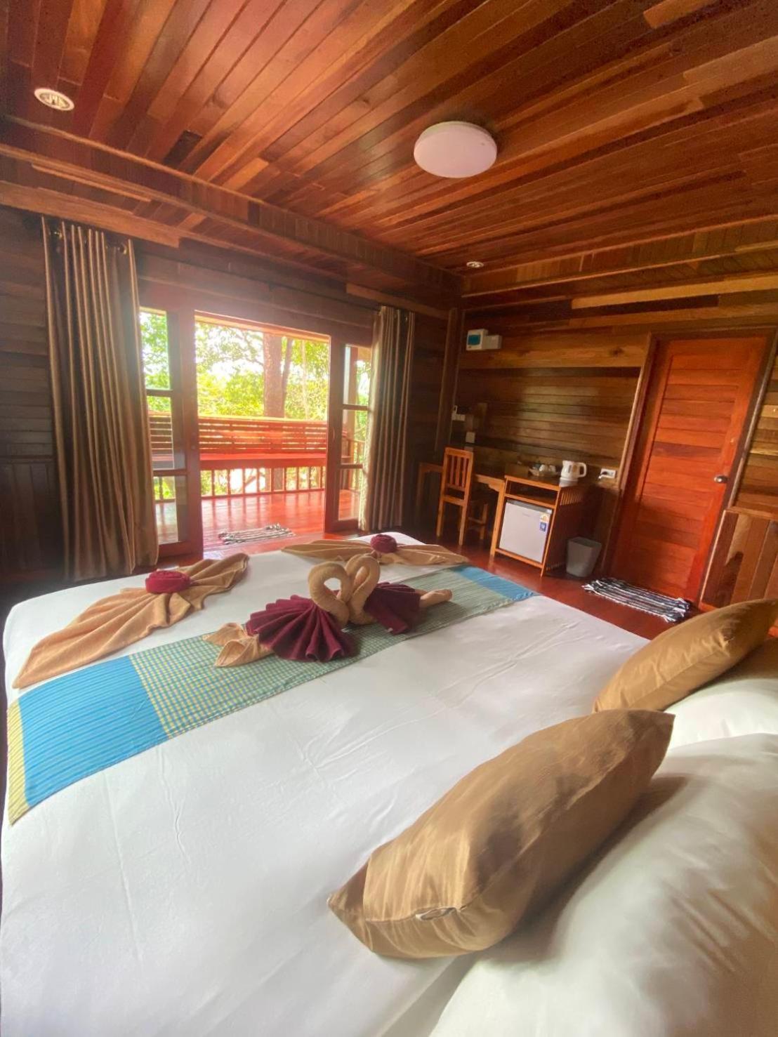 Cha Cha Bungalow Koh Jum Exterior photo